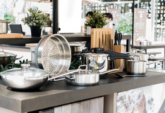Stainless Steel Kitchenware: 7 Must-Know Health Benefits & Buying Tips for a Toxin-Free Home