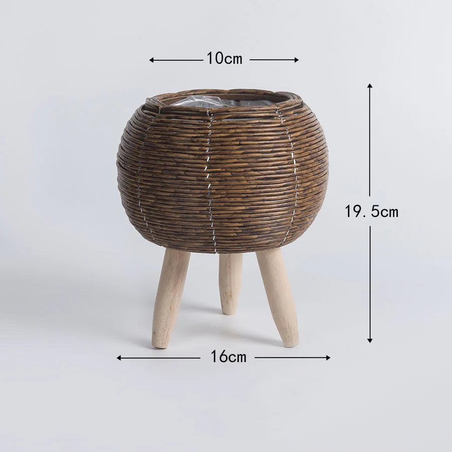 VelesRealm™ Rattan-Pflanzgefäß – Rustikale Holzbeine, Innenkorb
